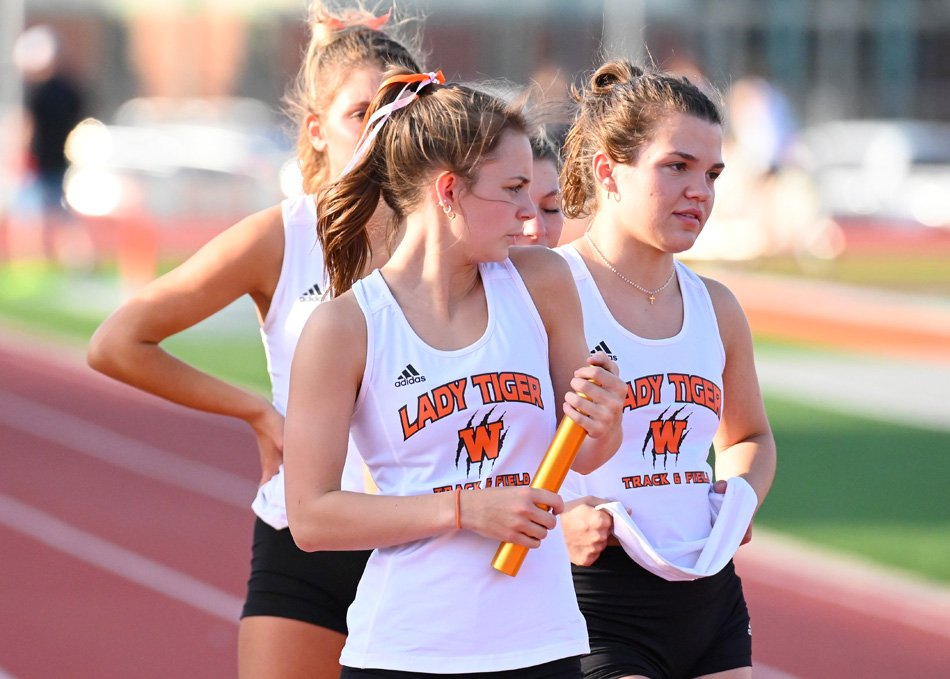 Lady Tigers Run To State Runner Up In 4×8 Relay
