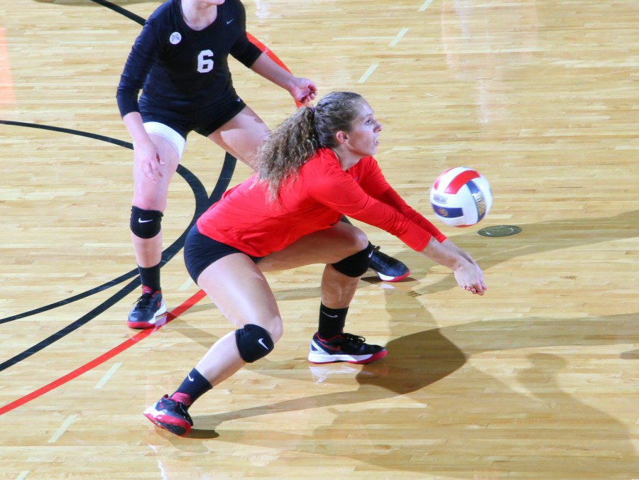 Grace College freshman Caylie Teel, a former star at Tippecanoe Valley High School, makes a pass Saturday during a 3-1 home win over St. Francis (Photo provided by the Grace College Sports Information Department)