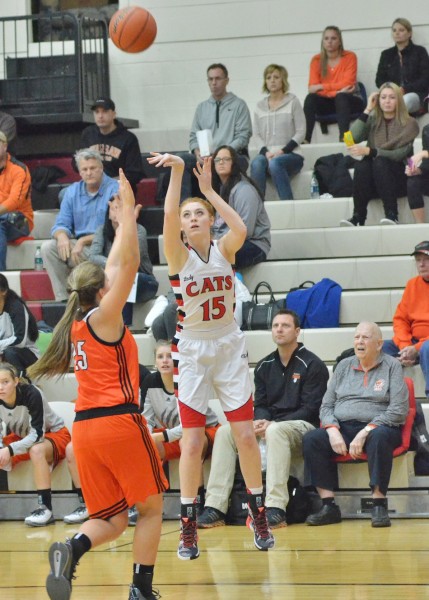 Taylor Kranenburg was one of four Bobcats in double digits in Thursday's win over Warsaw. (Photos by Nick Goralczyk)