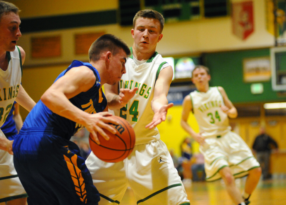 Alec Craig (24), Neil Clampitt (34) and Gavin Bussard of Tippecanoe Valley have been hounding teams defensively this season. (Photo by Mike Deak)