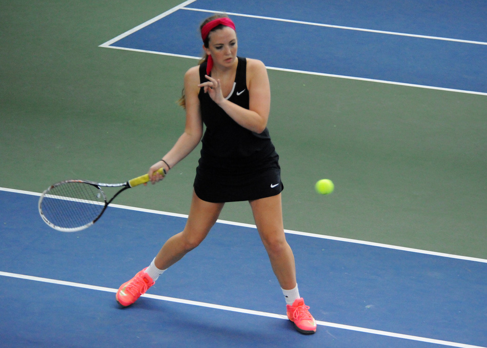 Rochester No. 1 Zoe Bixler took care of business against both Tippecanoe Valley and Southwood opponents in straight sets Saturday.