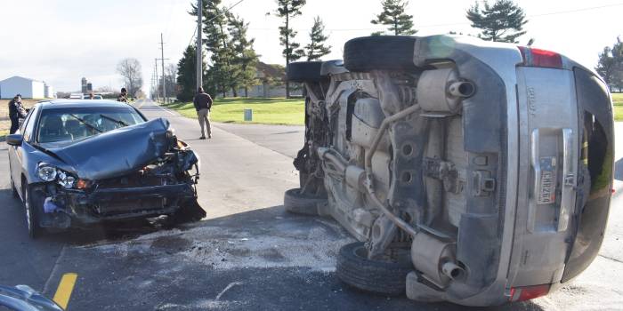 SUV Overturned in Accident at 13:00 – InkFreeNews.com